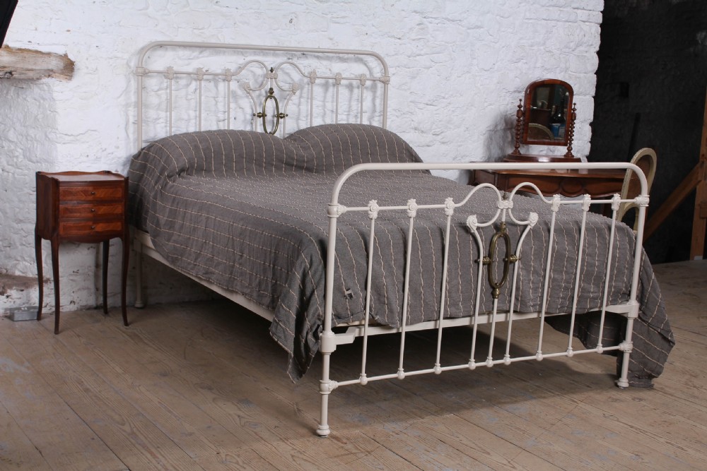 Very individual and fashionable king size bed View II