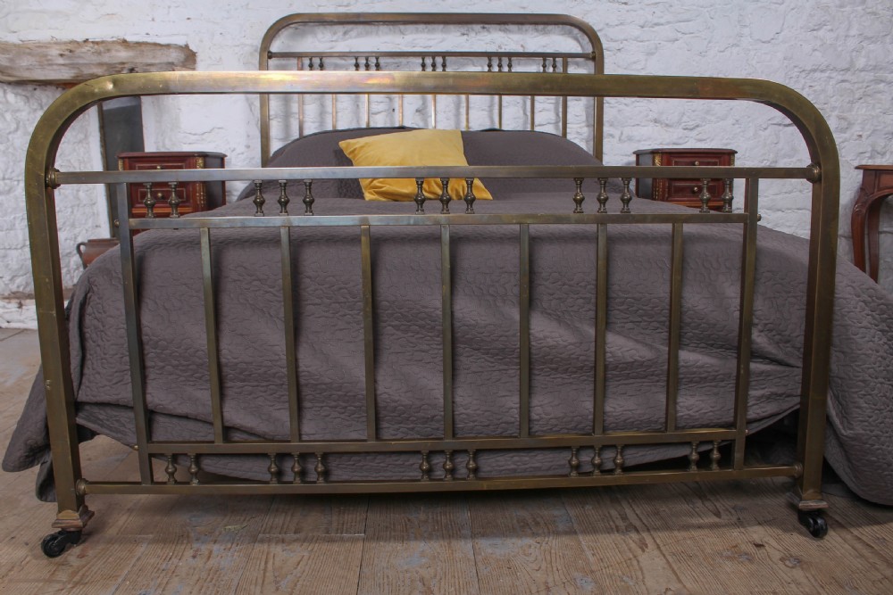 Fashionable simple French aged brass king size bed  View II