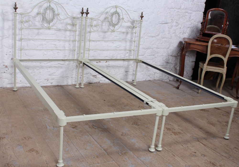 Pretty pair of Victorian no end beds (can be joined) View II