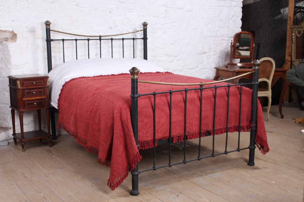 Classic Edwardian black and brass dip rail