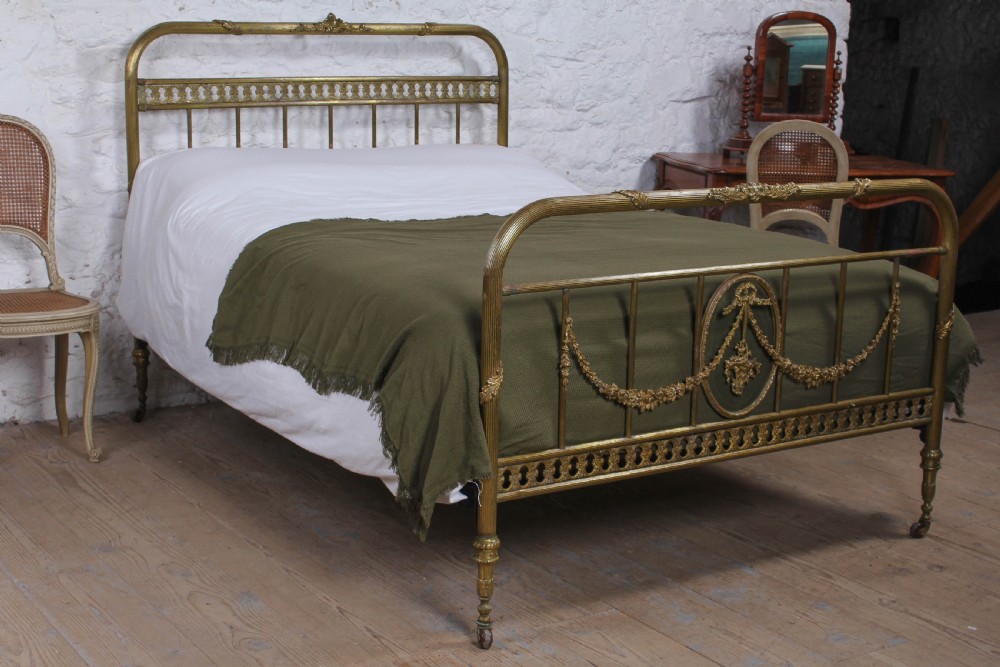 Very pretty individual French double brass bed