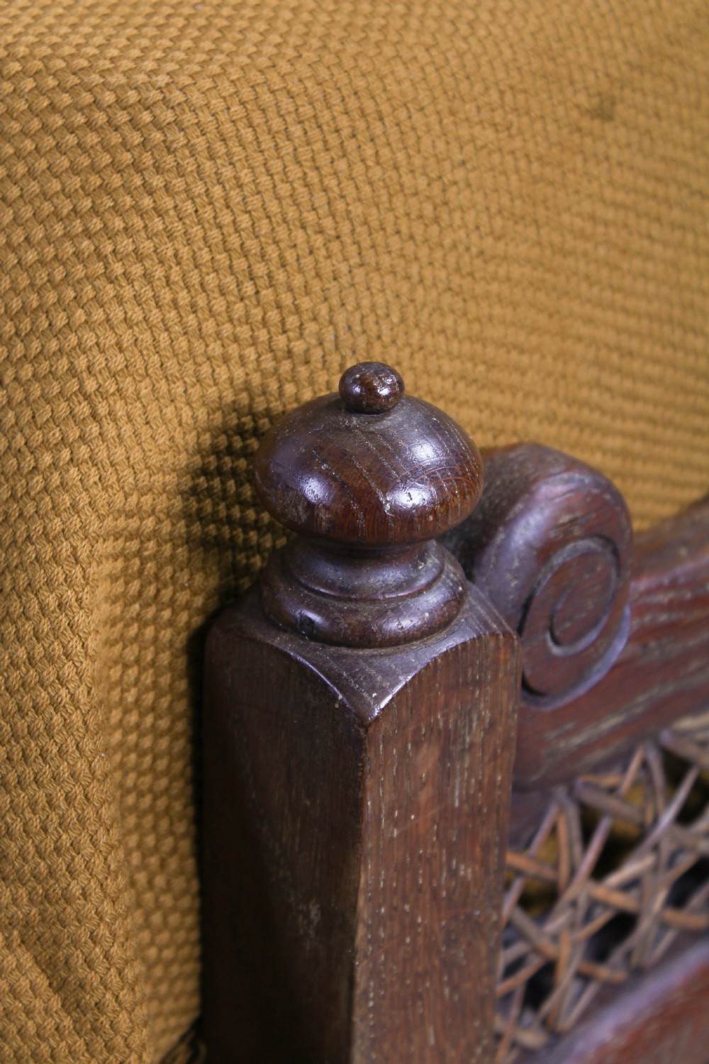 Single caned oak bed View III