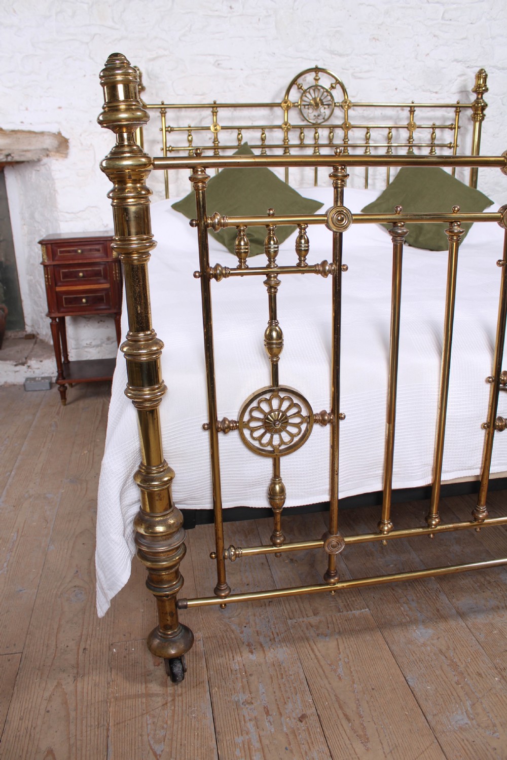Handsome super king size all brass Victorian english bed View VI