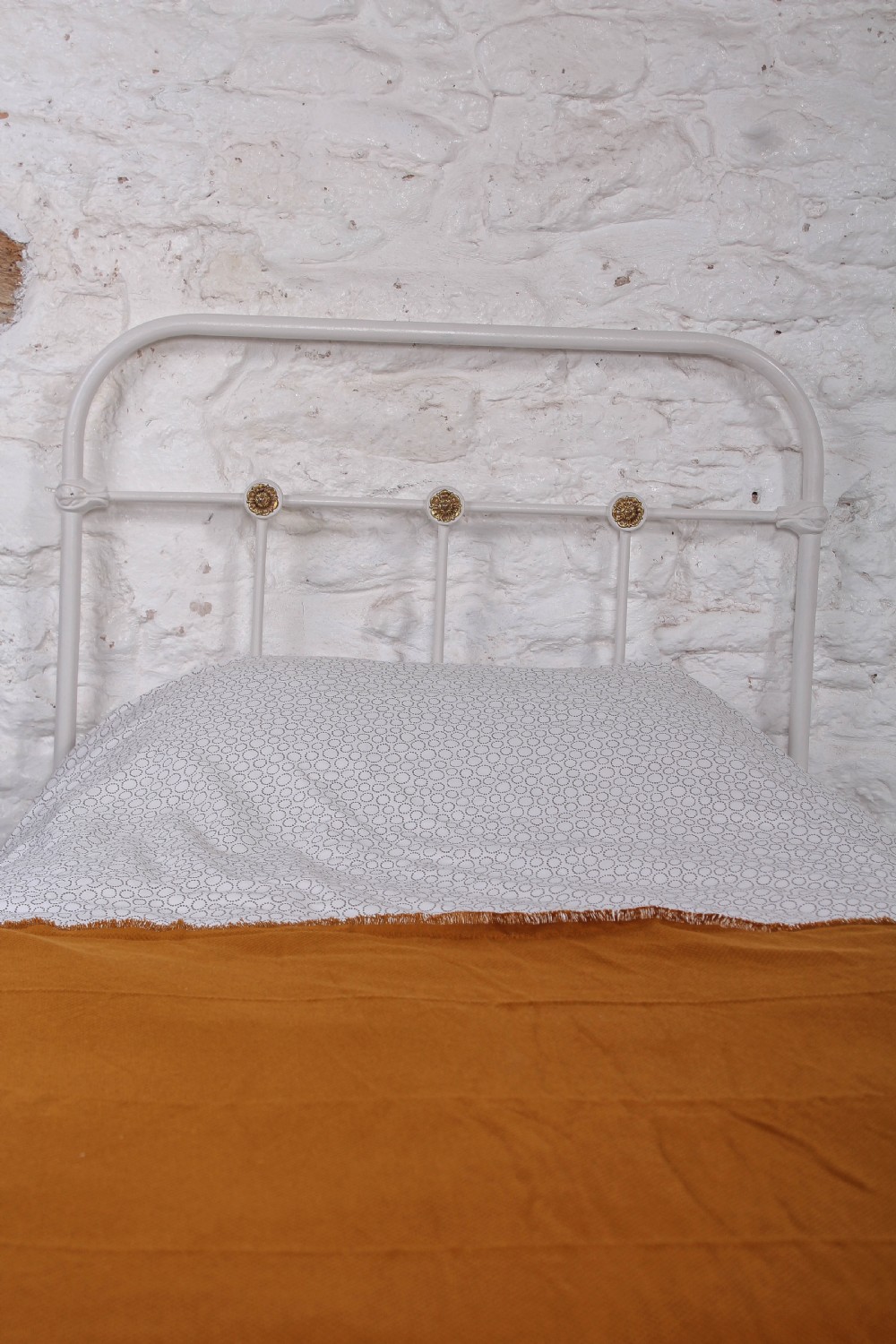 Pretty pair of simple French single nil end beds (can be joined) View II