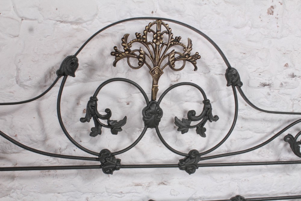 Beautiful Victorian Half Tester Winfield king size bed View XIII