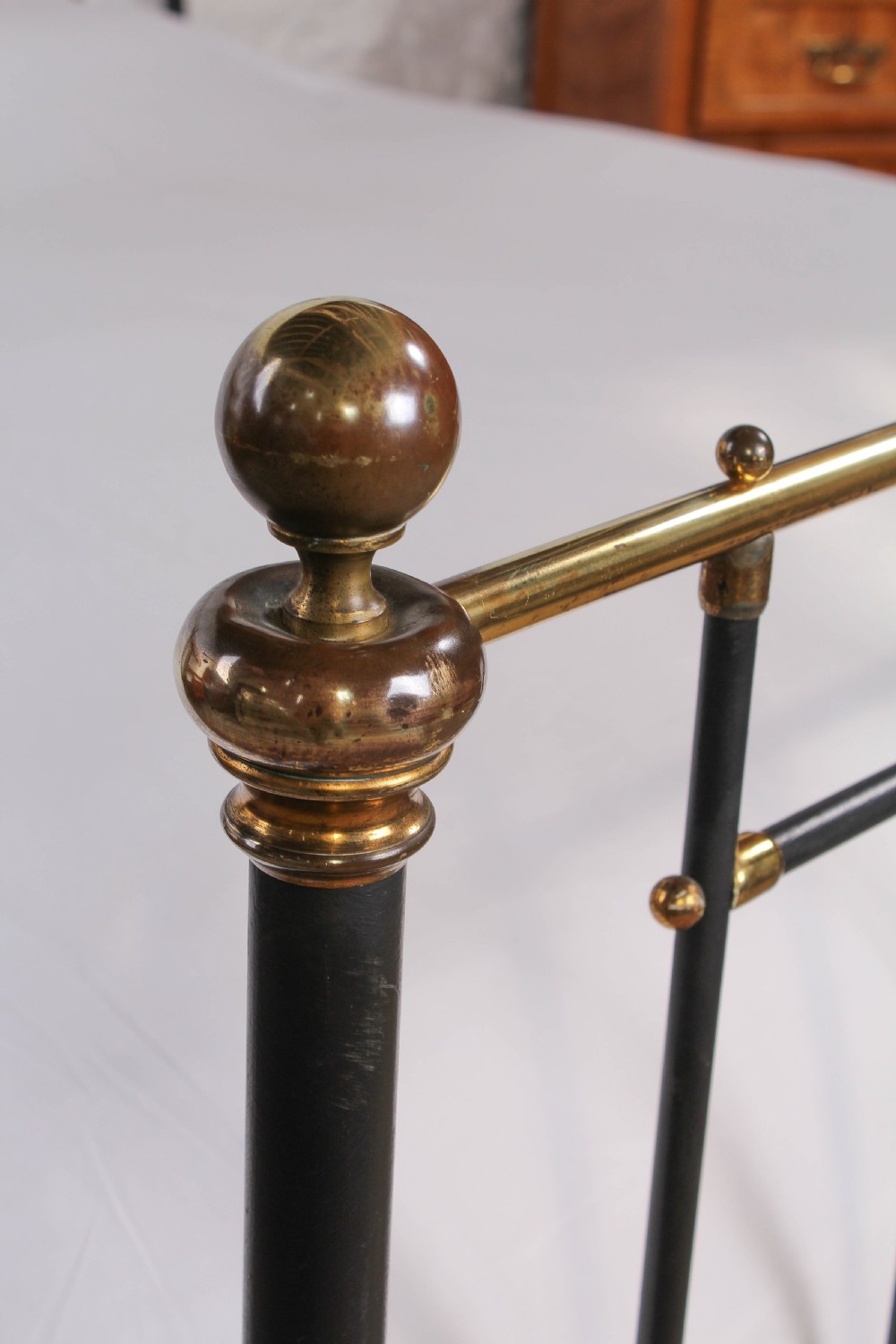 Elegant Winfield brass and iron super king size bed View II