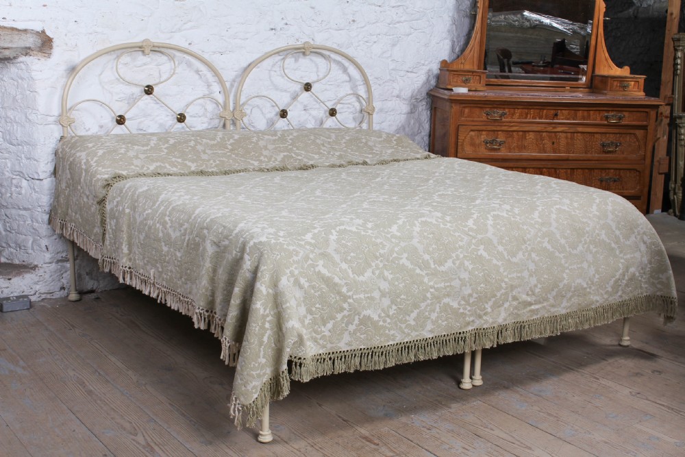 Pretty pair of Victorian brass and iron single no end beds (can be joined) View II