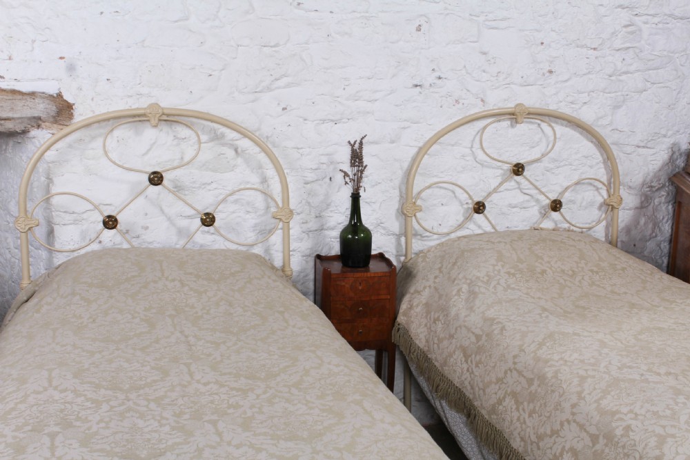 Pretty pair of Victorian brass and iron single no end beds (can be joined) View III