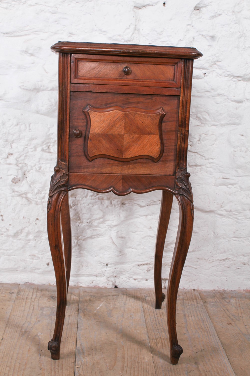 Nice quarter veneer walnut Louis XV style bedside View III