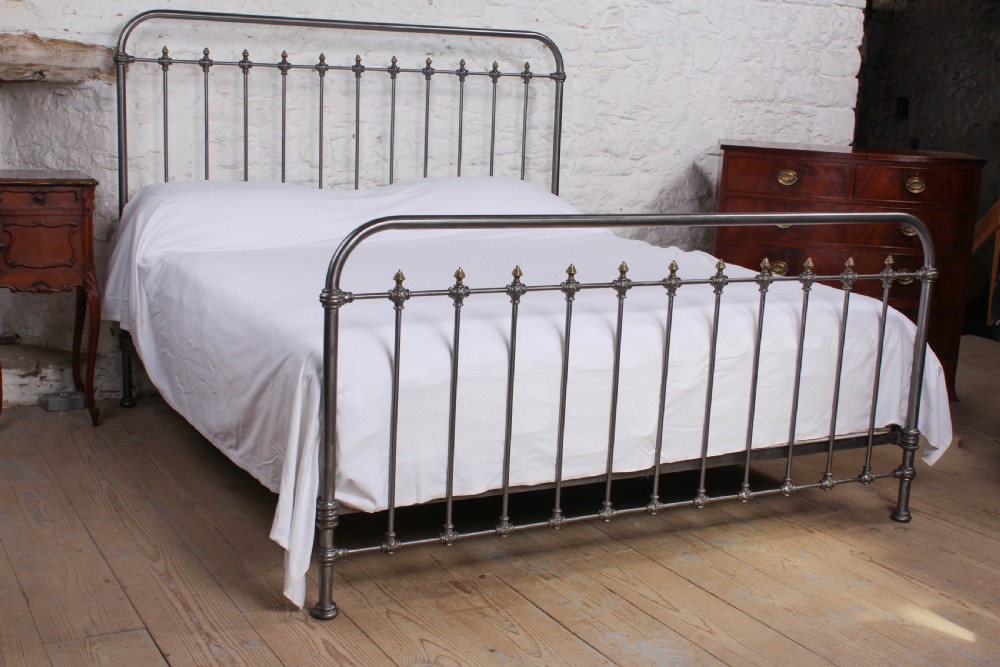 Fabulous French 6Ft super king size burnished and brass bed