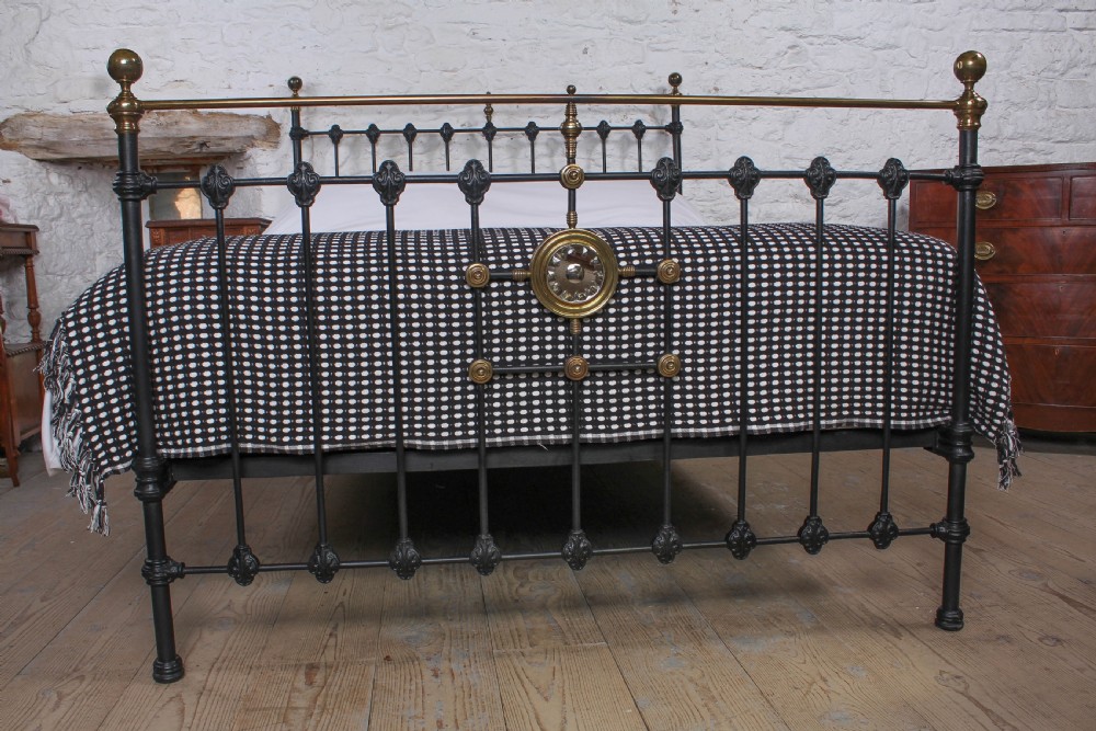 King size Victorian brass and iron bed with mirror motif View II