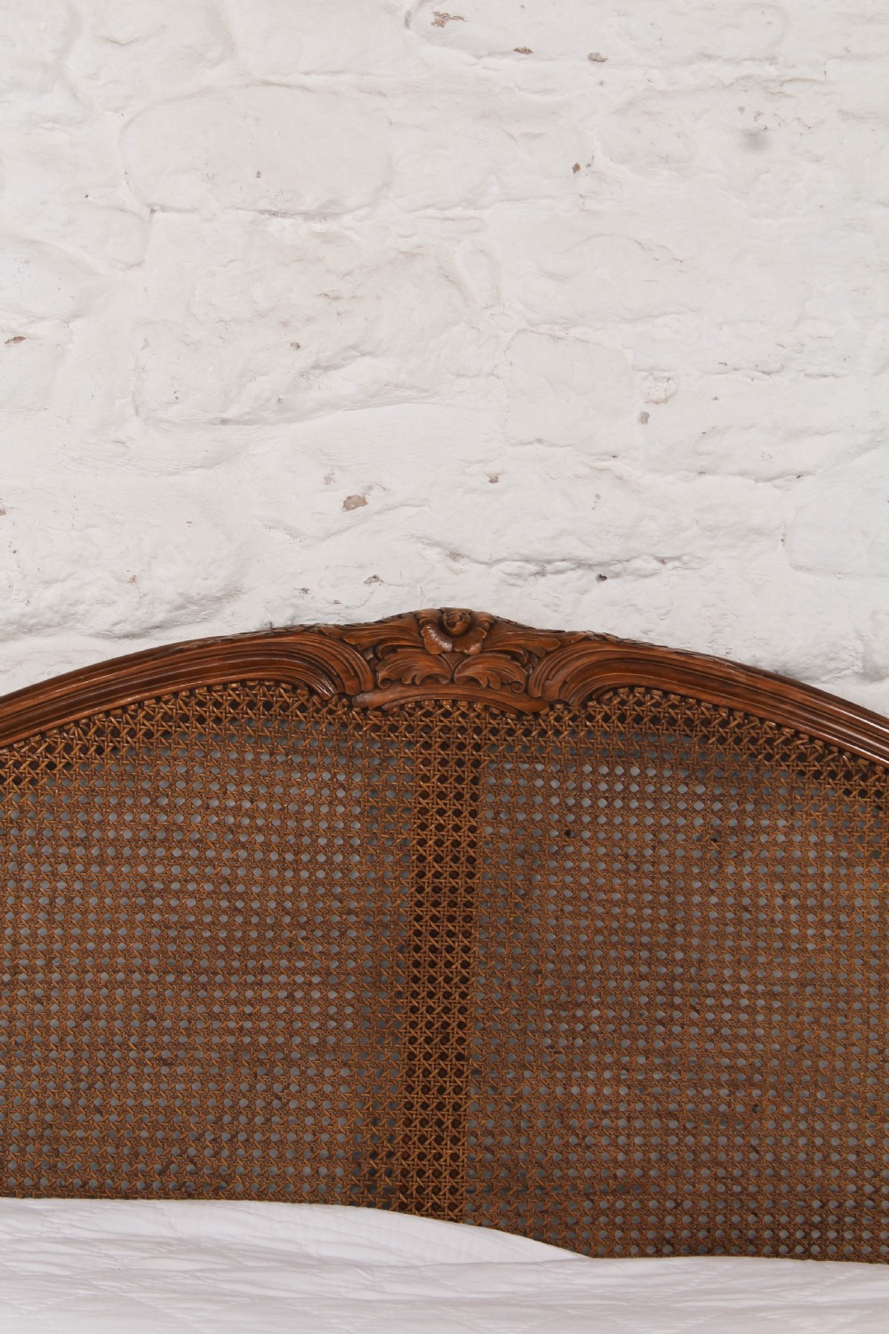 Lovely corbeille king size beregere bed View II