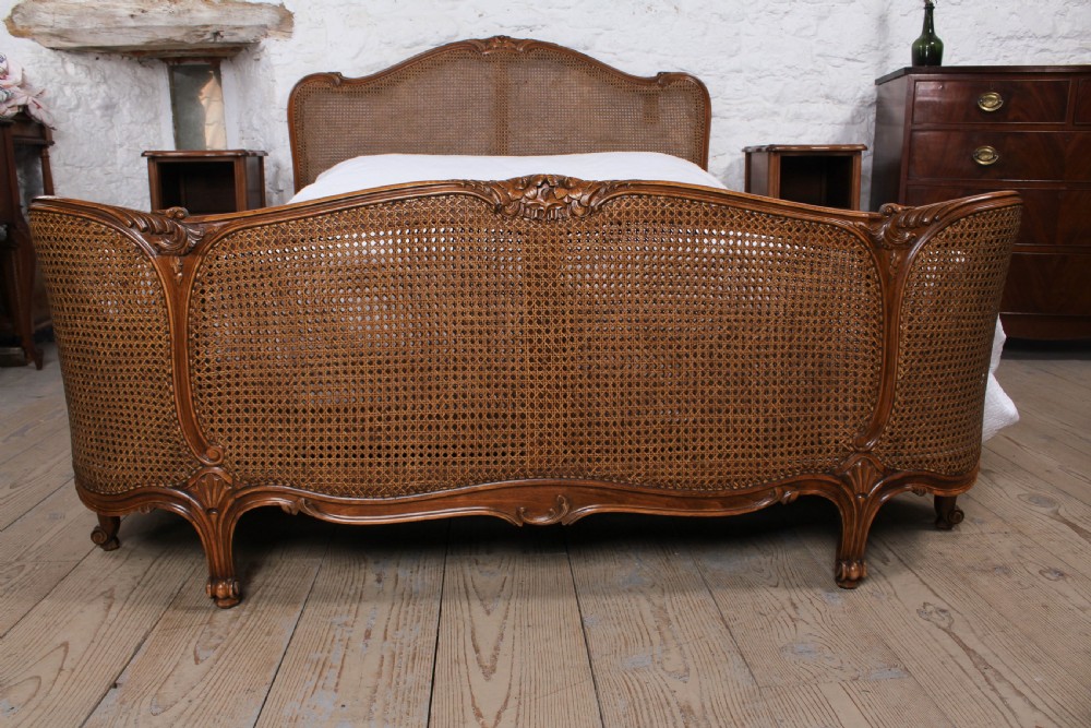 Lovely corbeille king size beregere bed View IV