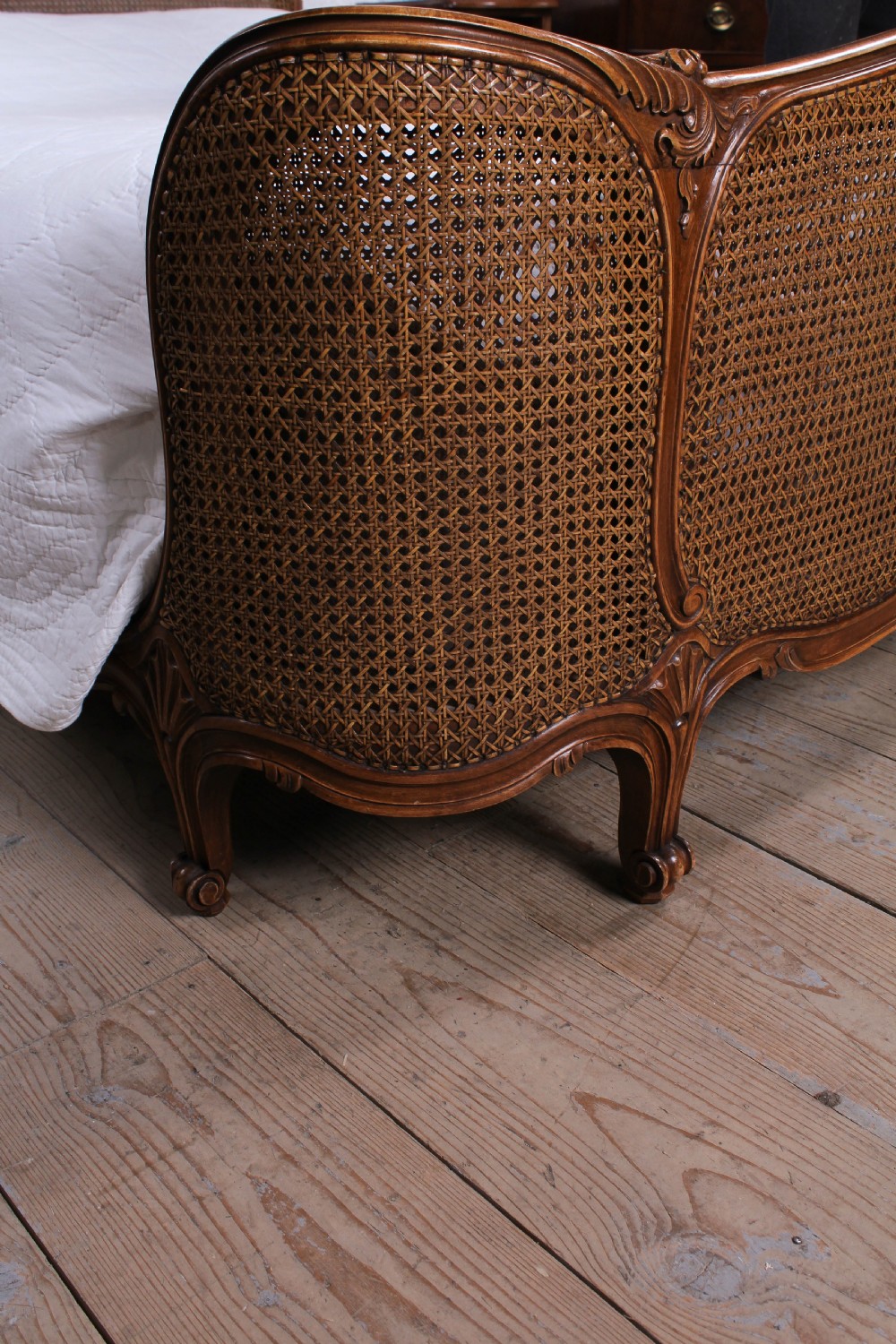Lovely corbeille king size beregere bed View VII