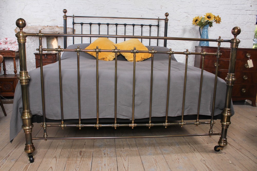 Very handsome Victorian 6Ft super king size brass and iron bed by Maple and Co. View IV
