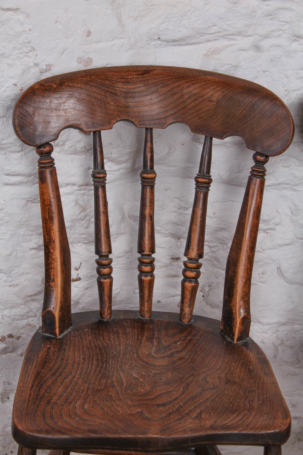 Set of 4 Elm Windsor kitchen chairs View VI