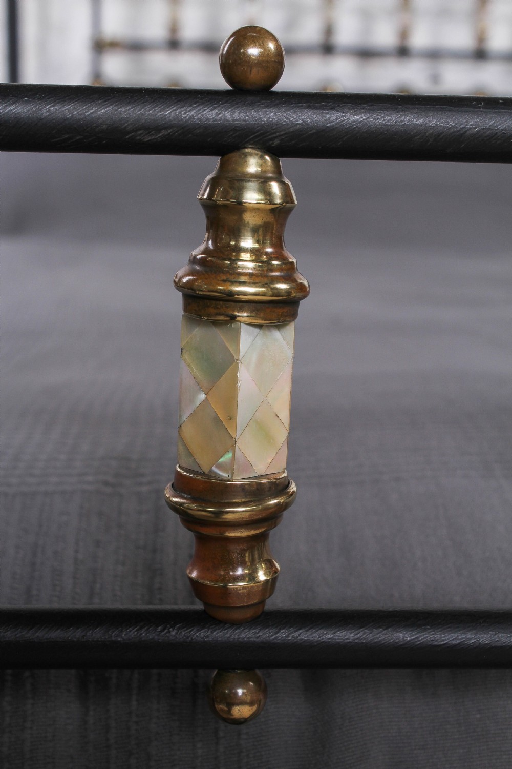 Beautiful Victorian king size half tester bed View V