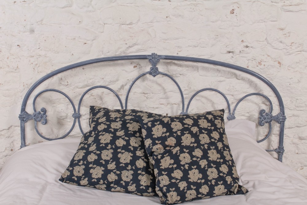 Lovely rare Victorian iron double bed View II