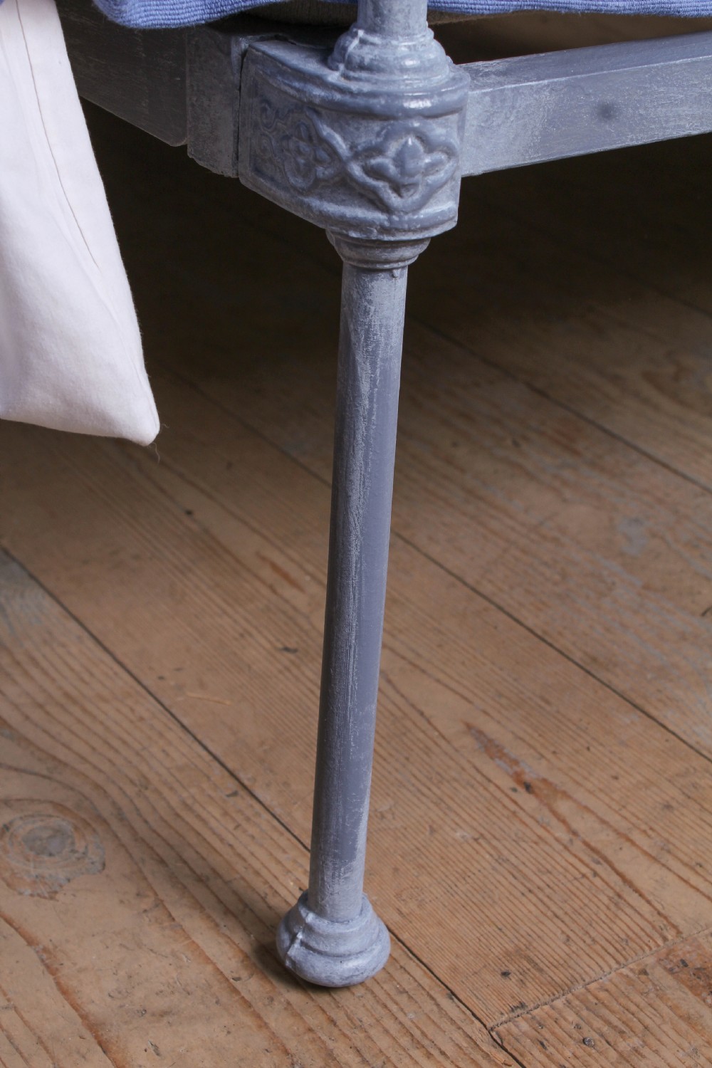 Lovely rare Victorian iron double bed View V
