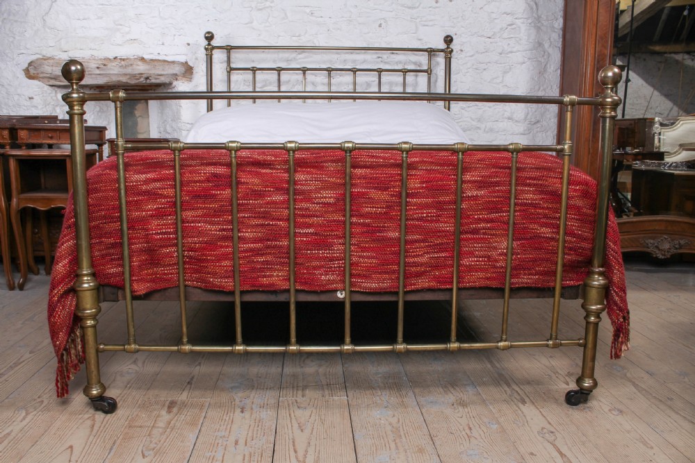 Attractive aged brass kin9 size Victorian bed View III