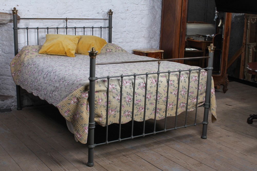 Handsome classic brass and iron Edwardian king size bed