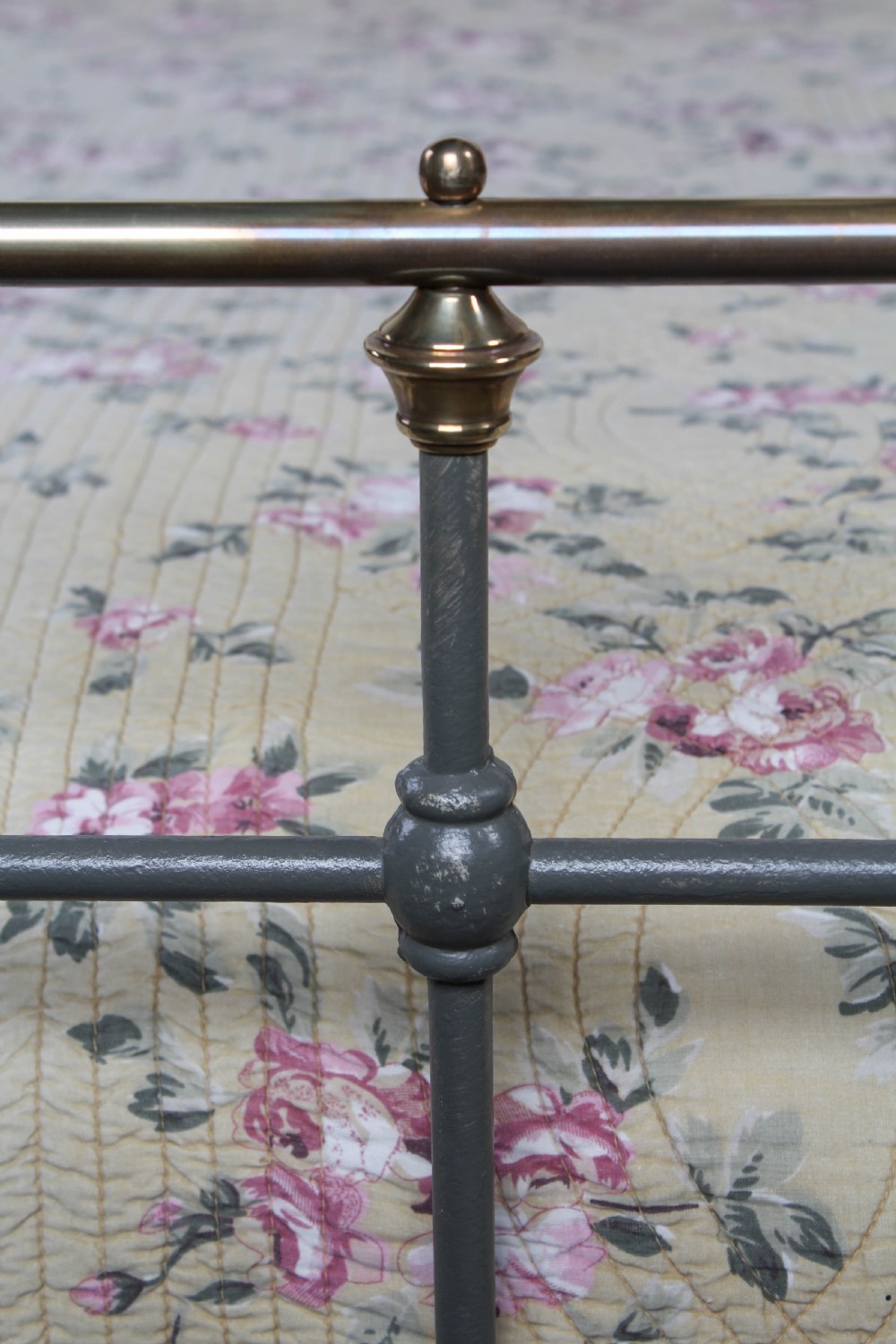 Handsome classic brass and iron Edwardian king size bed View III