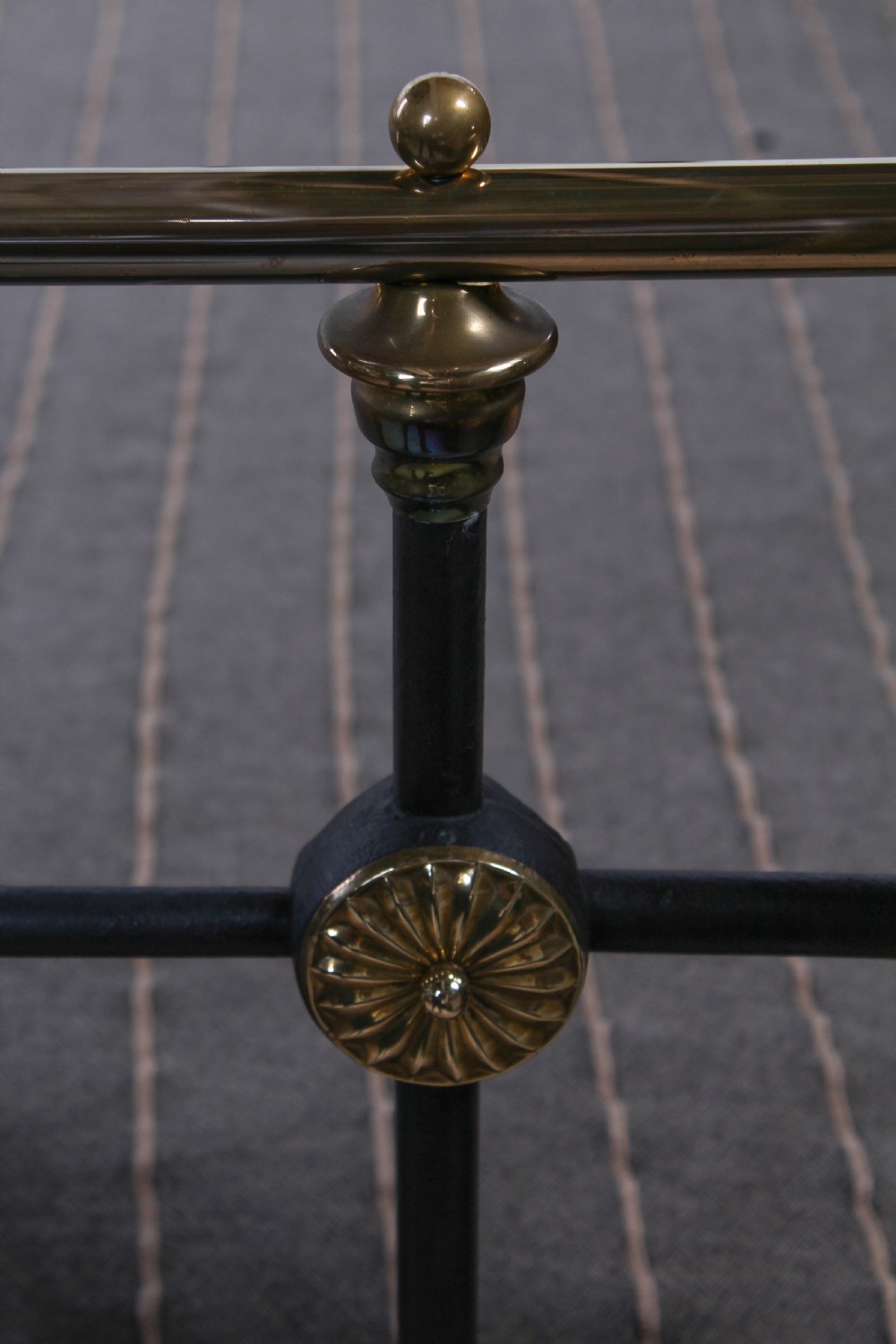 Magnificent king size Victorian brass and iron bed View X