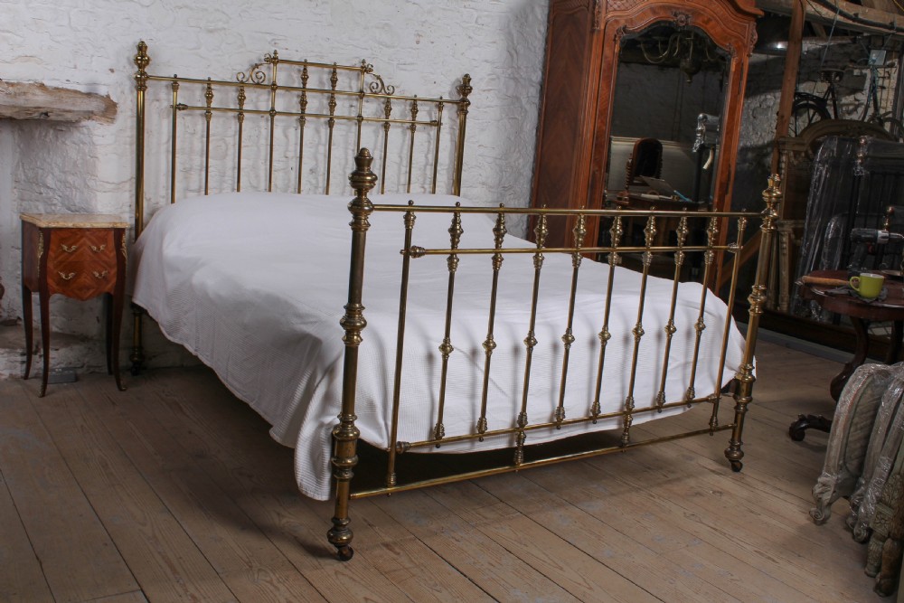 Handsome super king size all brass bed  View IV