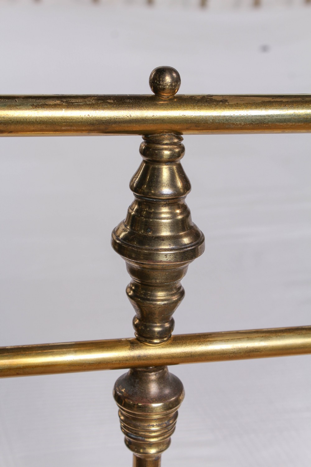 Handsome super king size all brass bed  View VI