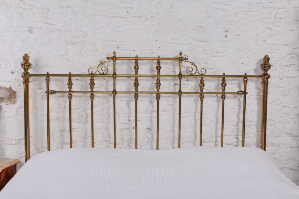 Handsome super king size all brass bed  View IX
