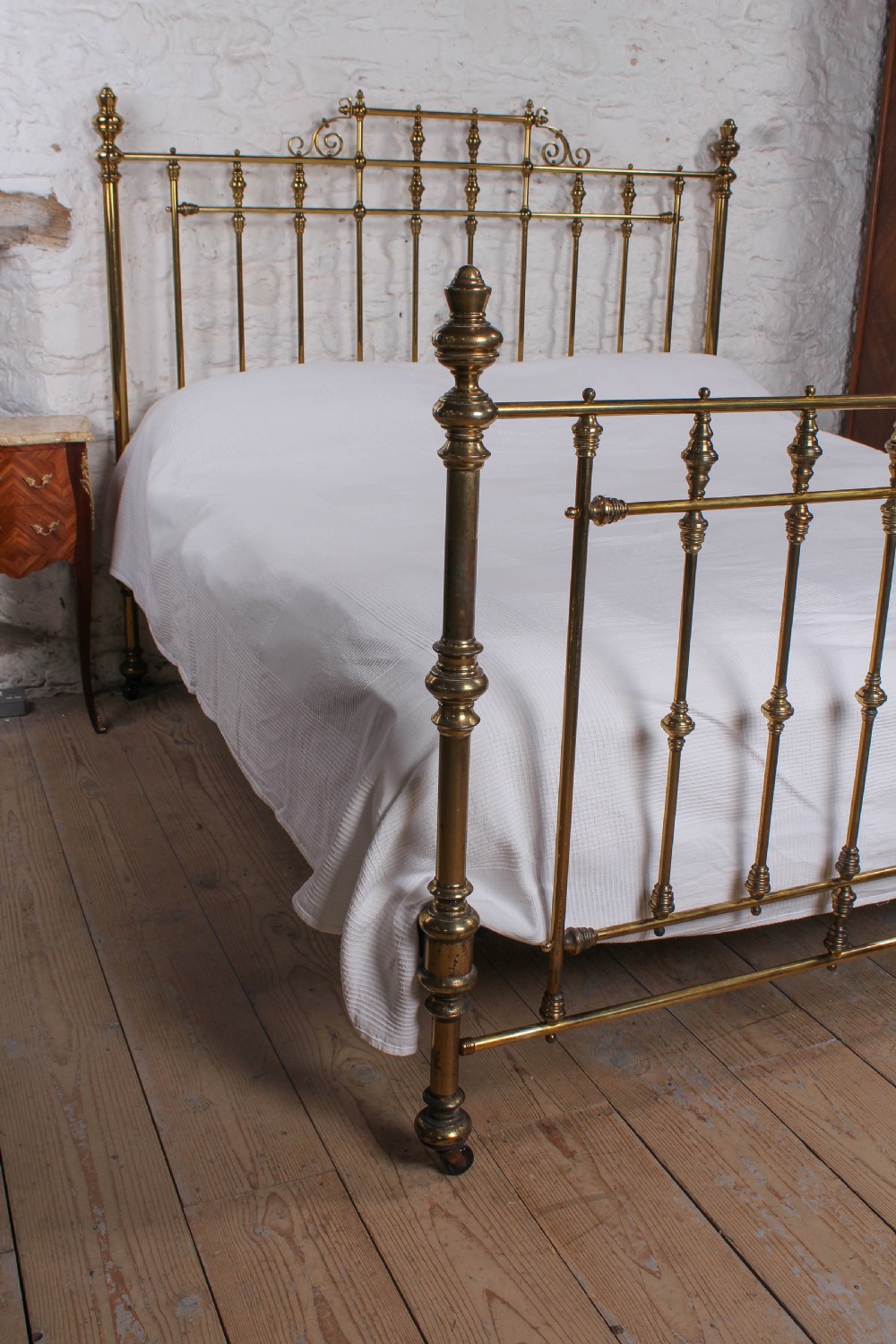 Handsome super king size all brass bed  View XI