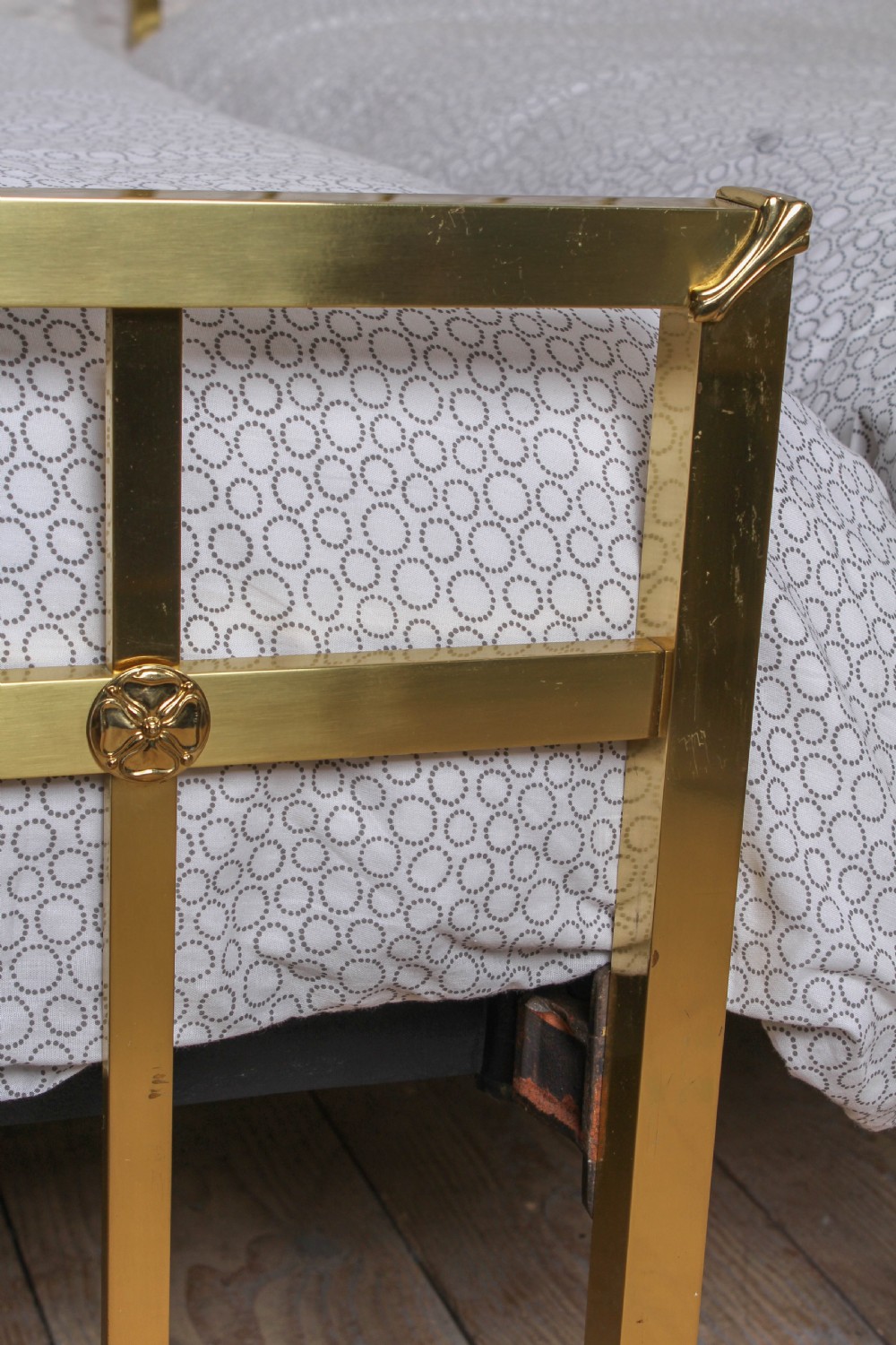 Very nice pair of single Deco style all brass beds View IV