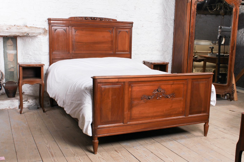 Lovely French cherry king size bed with simple carvings View II
