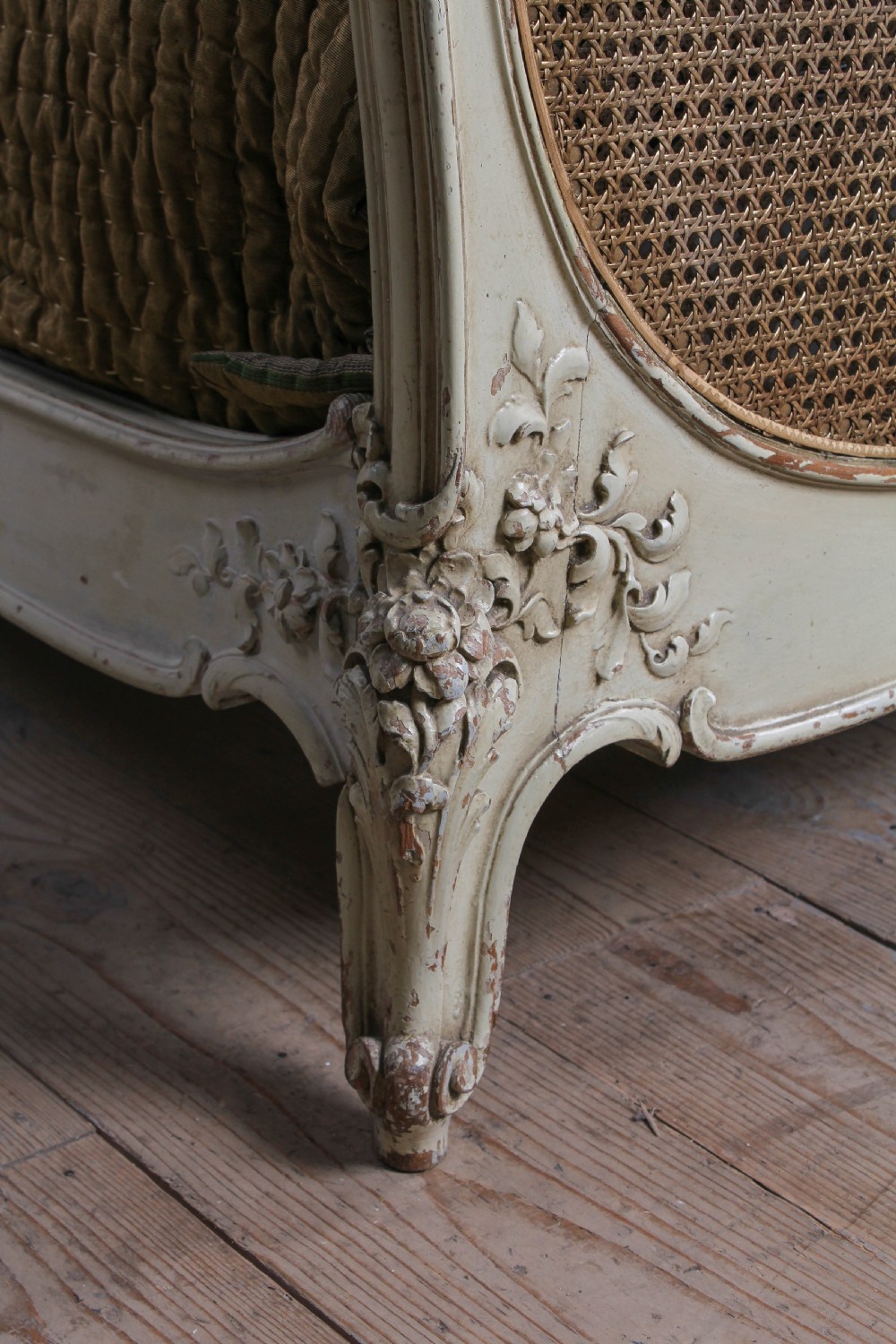 Lovely Louis XVI style caned king size bed  View VII