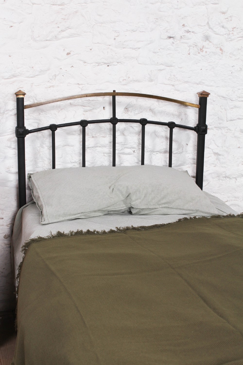 Classic Edwardian brass and iron single bed View V