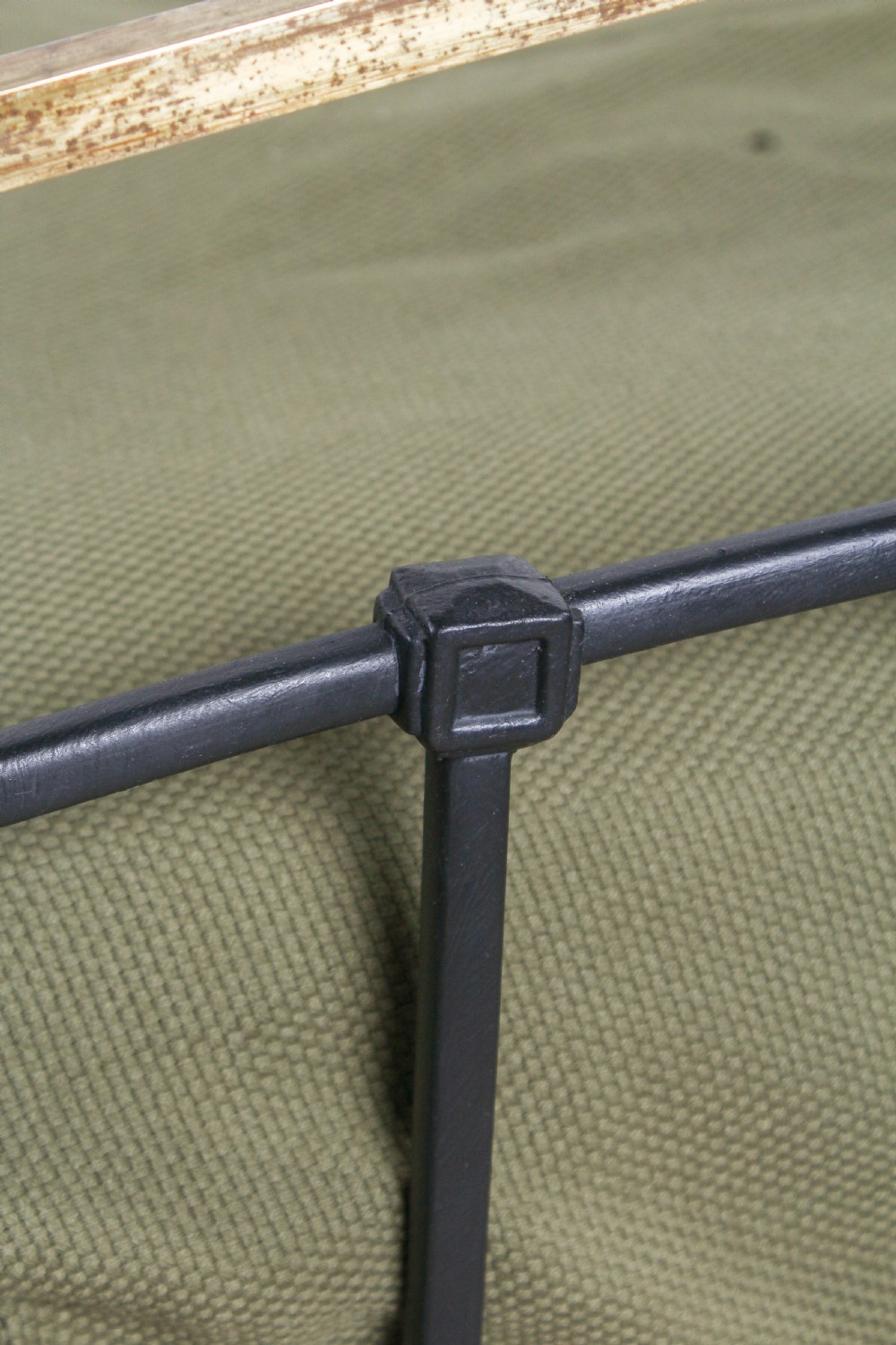 Classic Edwardian brass and iron single bed View VII