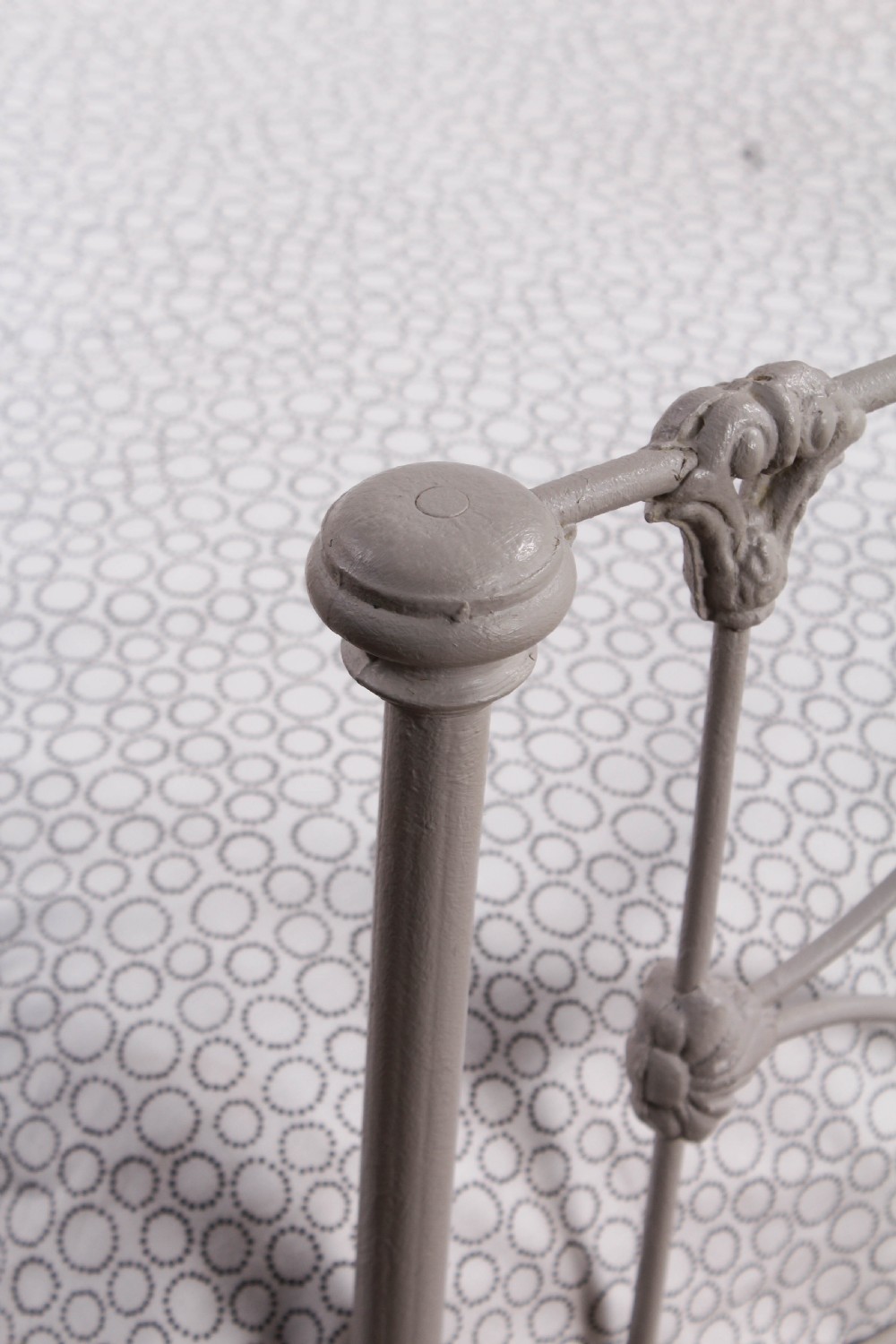 Very rare pretty pair of Early Victorian iron single beds (can be joined)  View X