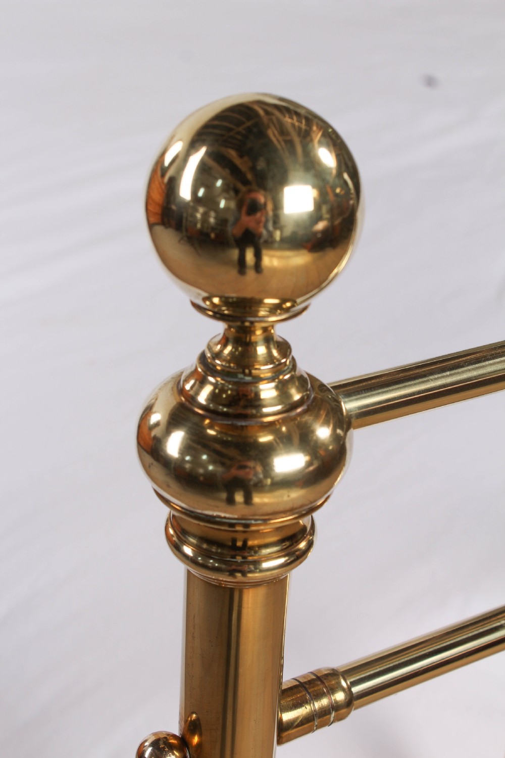 Striking simple classic Victorian all brass king size bed View III