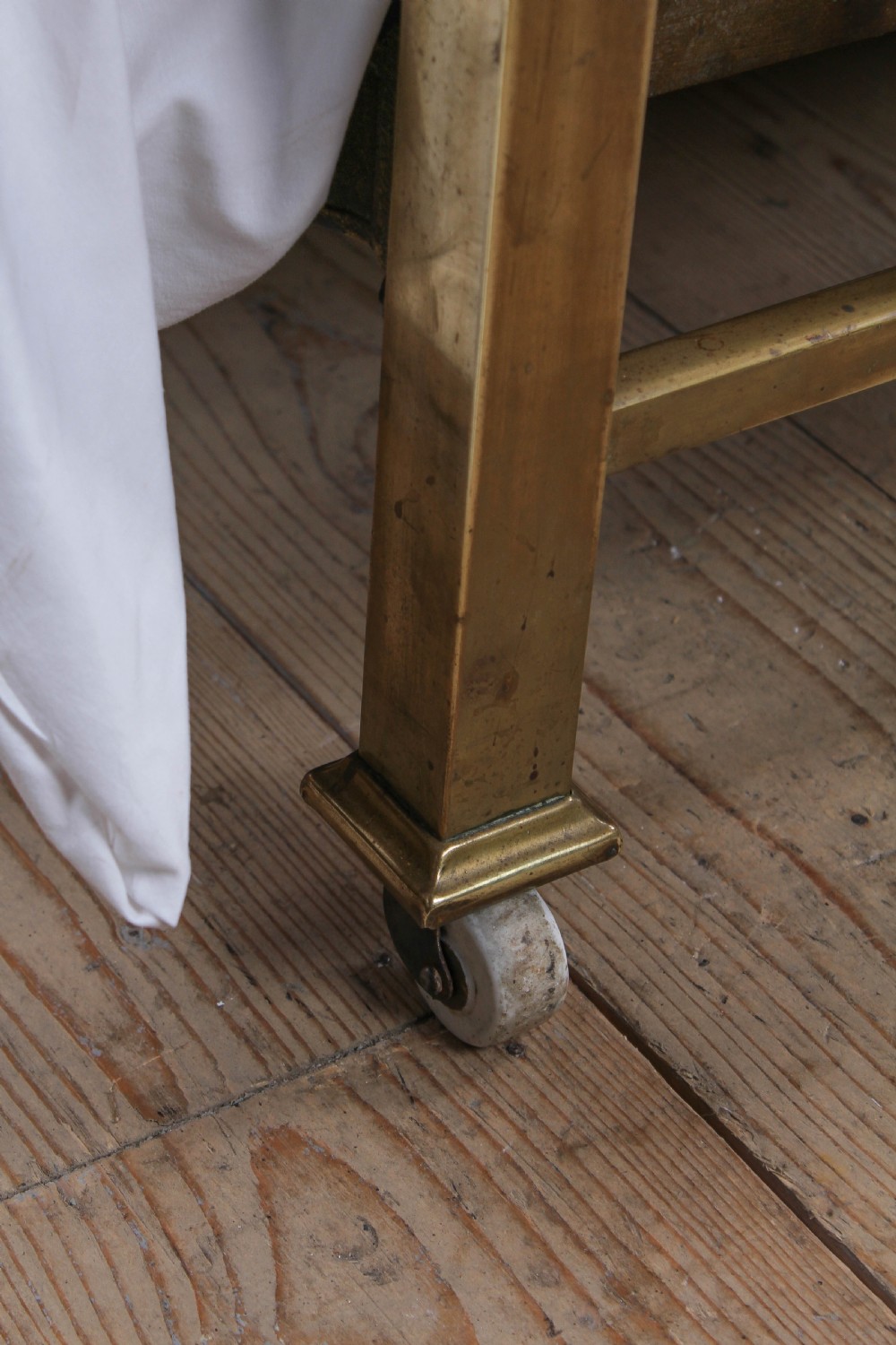 Individual stylish French double brass bed View VI