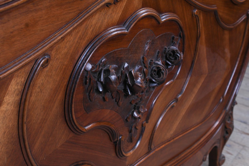 Lovely Louis XV style walnut double bed View III