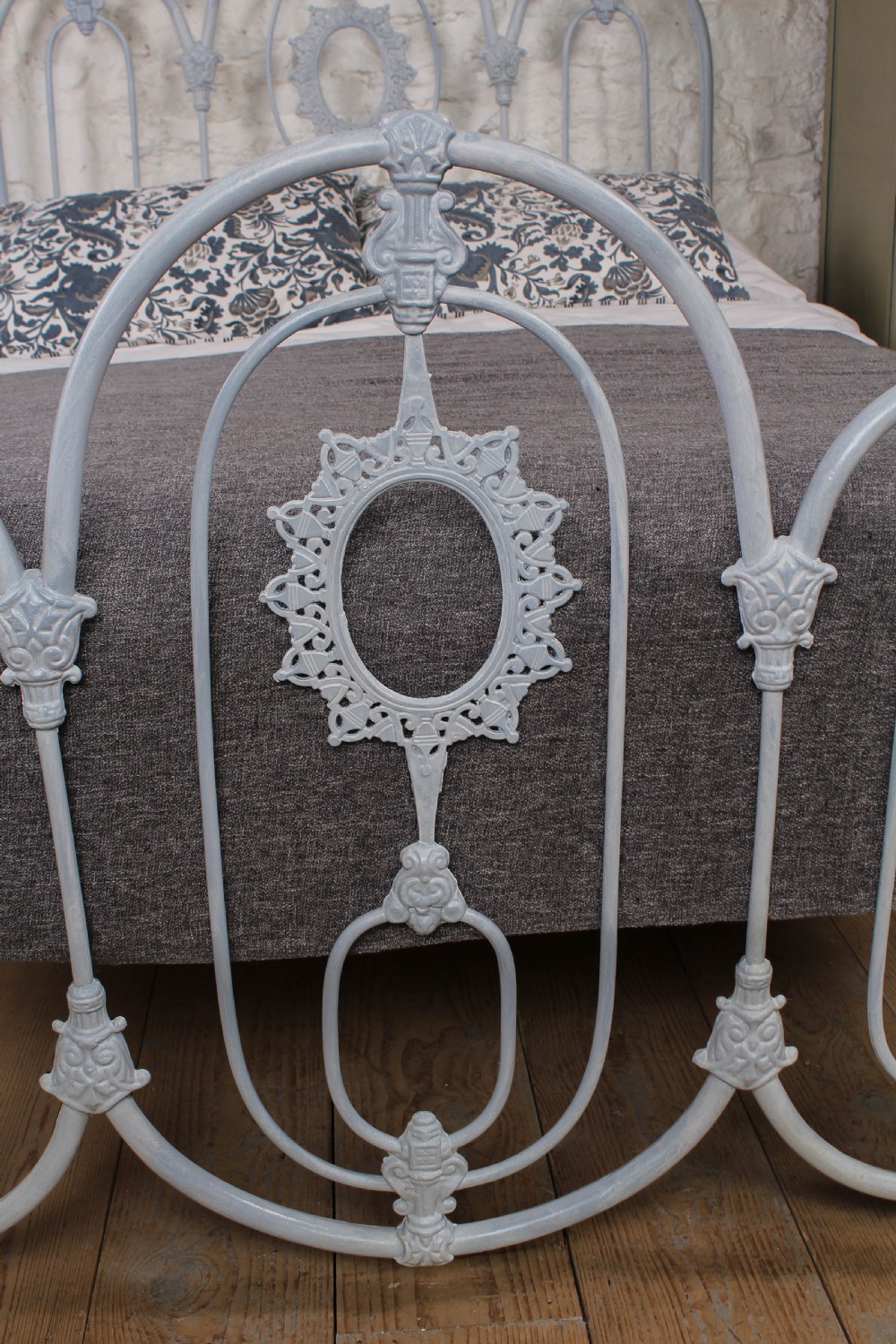 Rare early Victorian iron double bed View IV
