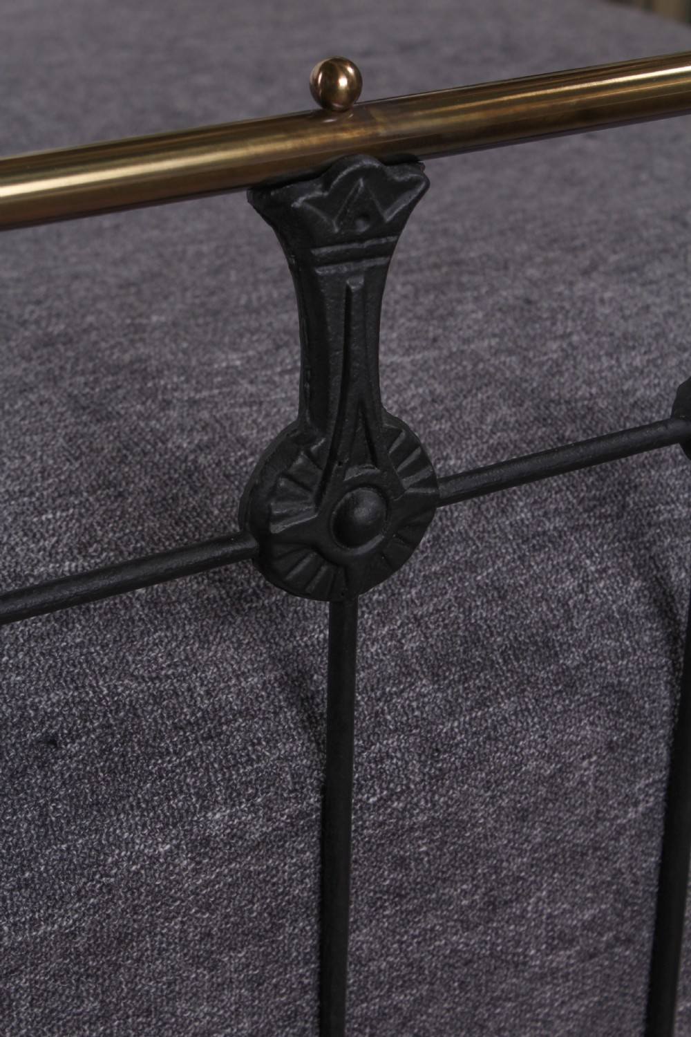 Classic Victorian 5Ft king size brass and iron bed View III