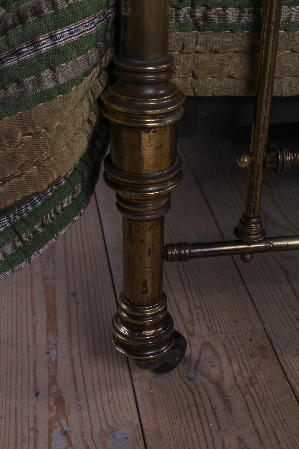 Handsome Victorian all brass king size bed View IX