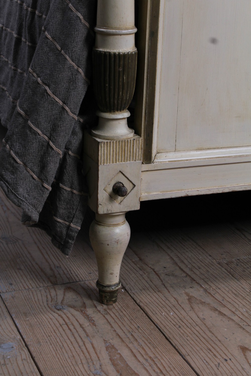 Lovely original king size French Directoire style bed View III