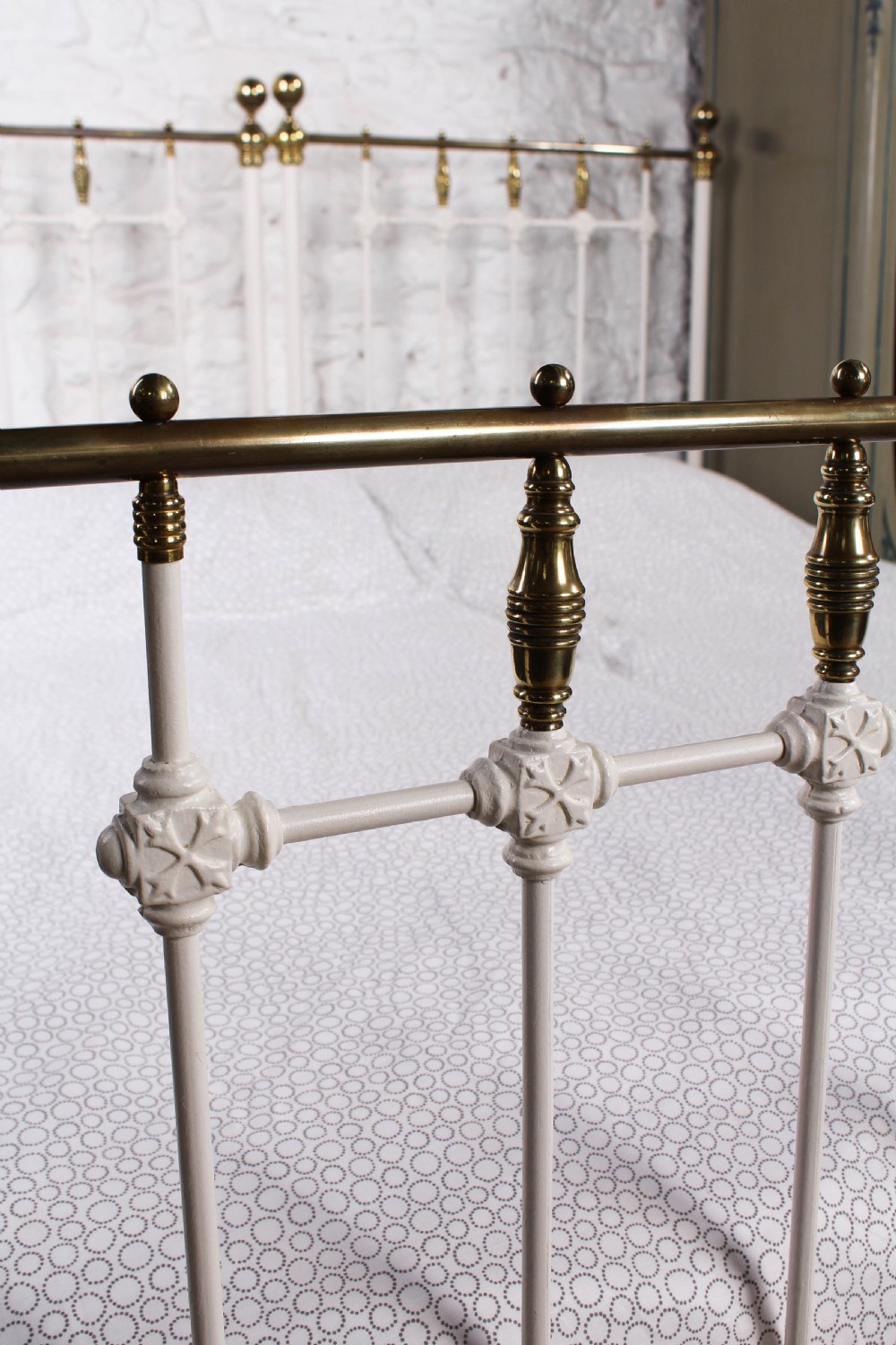 Very special pair of single brass and iron beds by Maple and Co (can be joined)  View VI