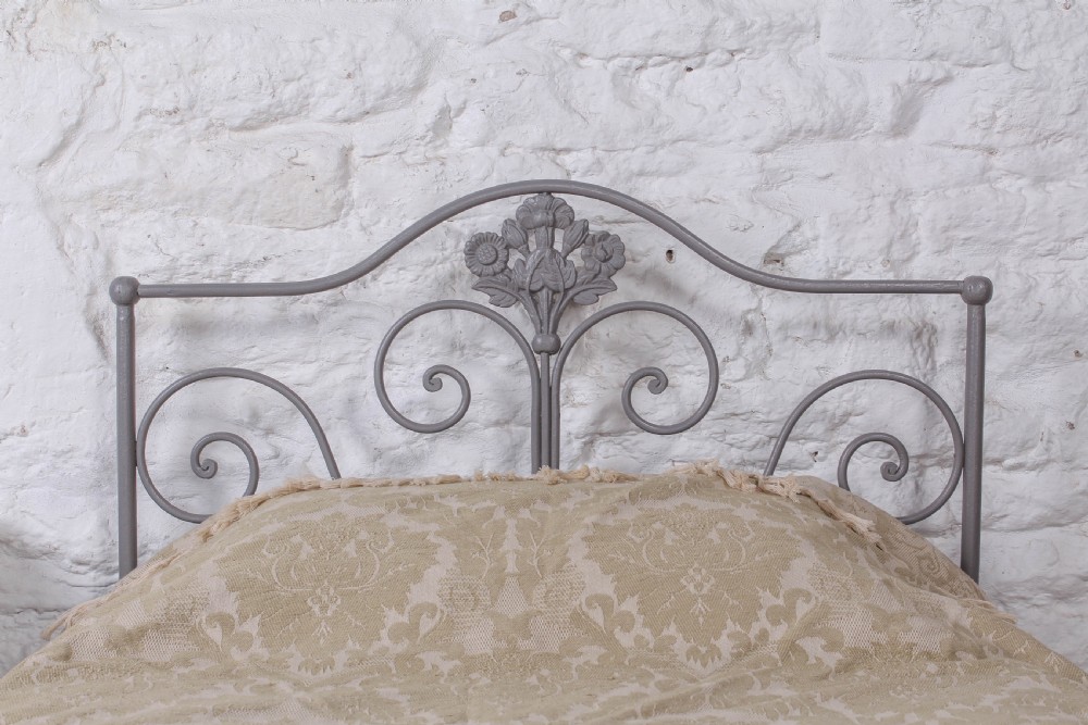 Pretty Portuguese single forged iron bed View VI