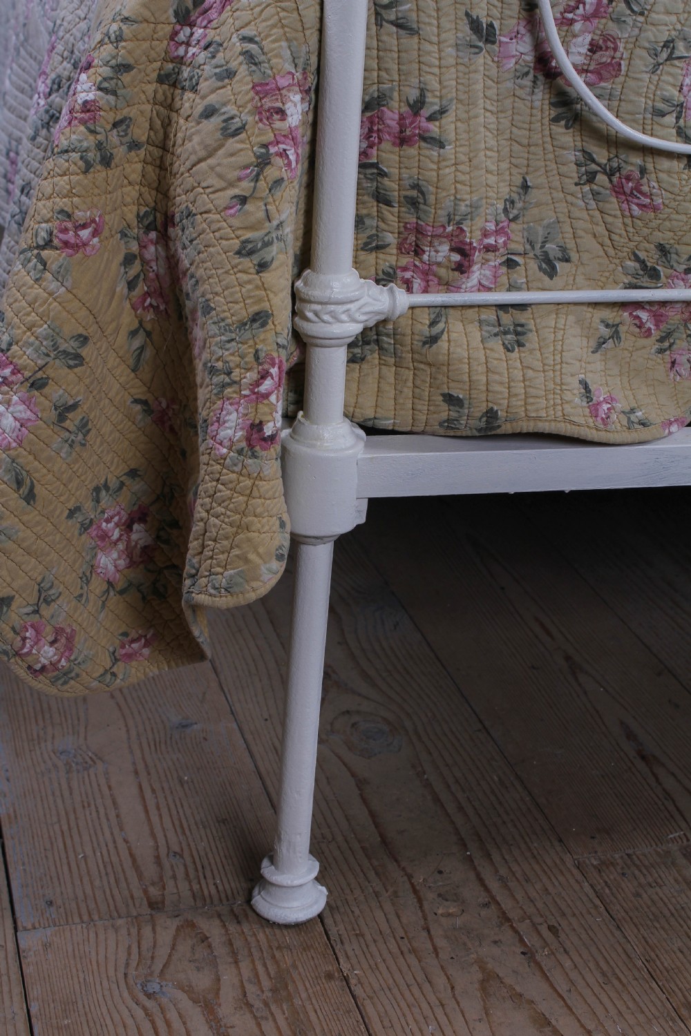 Gorgeous rare all Iron Irish king size bed View VII