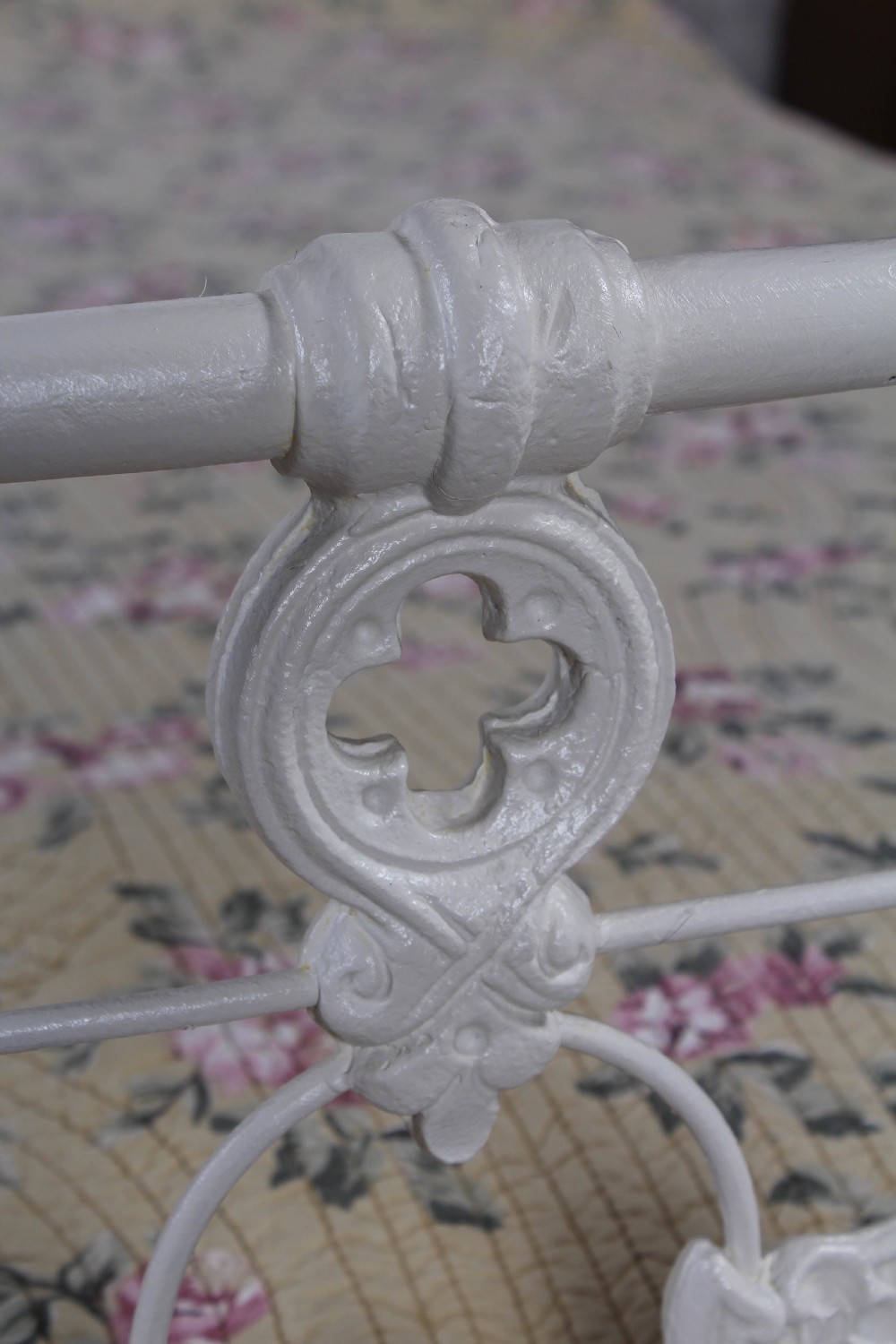 Gorgeous rare all Iron Irish king size bed View VIII