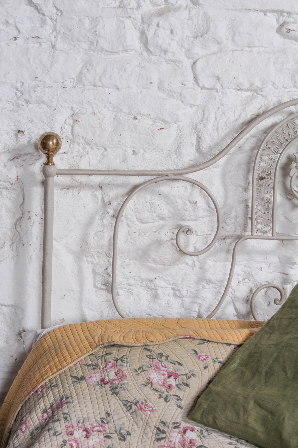 Lovely forged iron no end double bed View IV