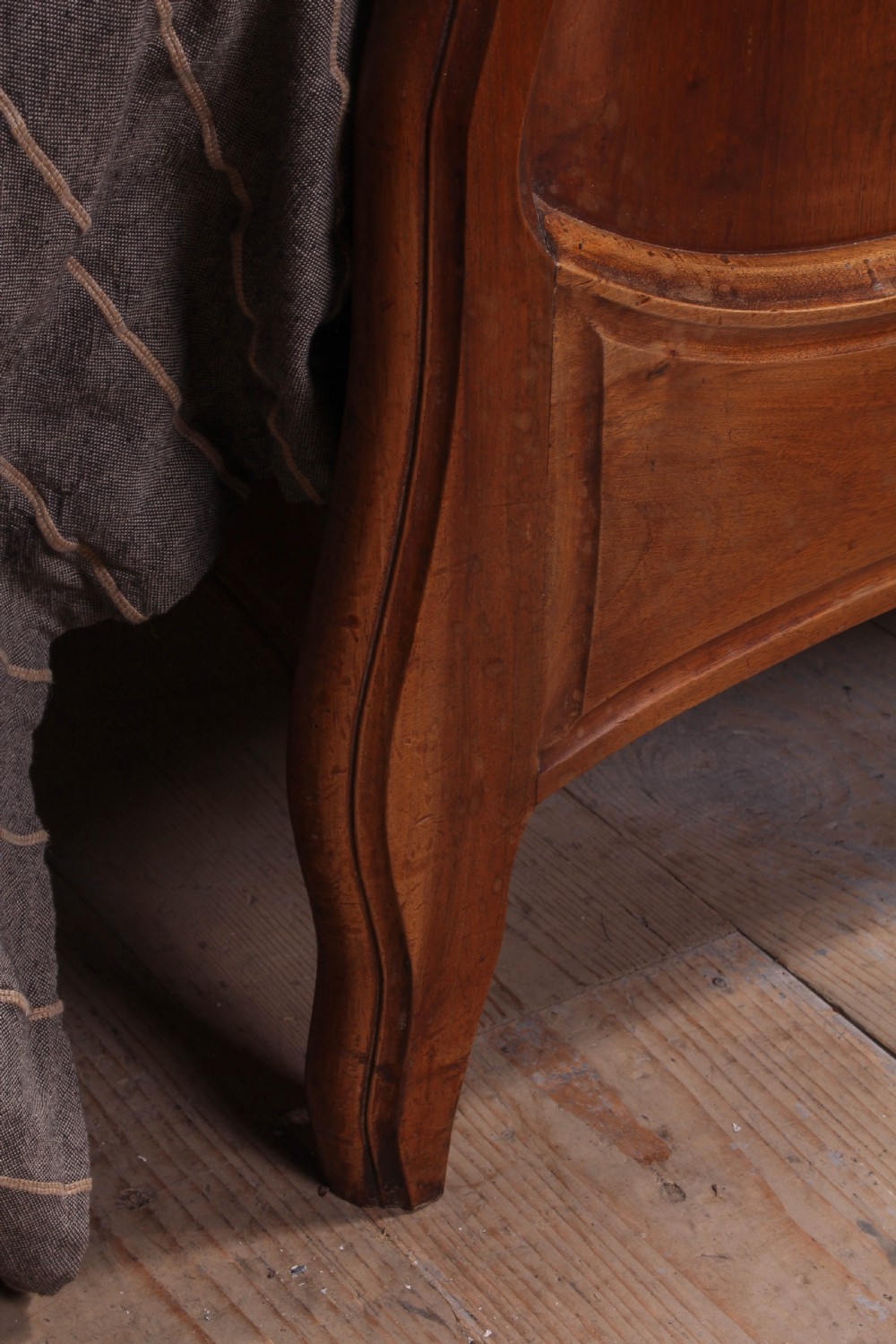 Solid walnut Louis XV style double bed View VI